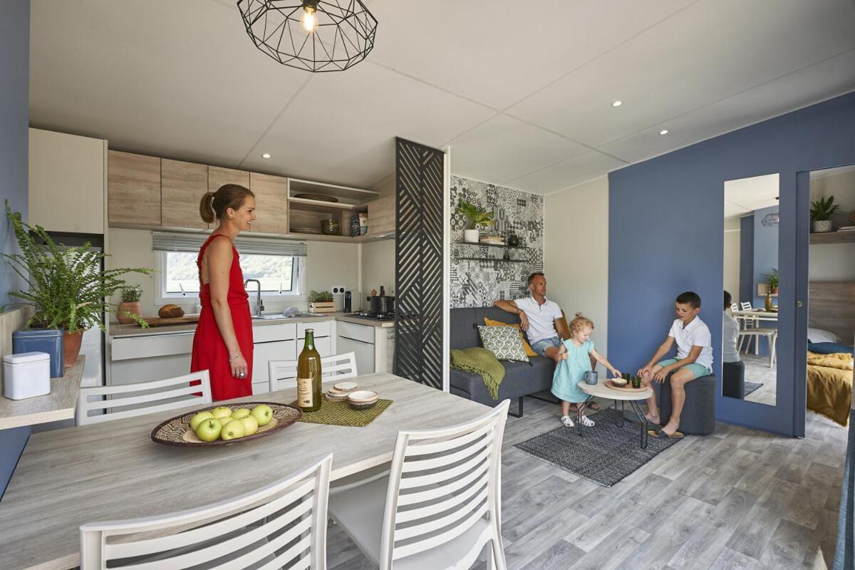 Hotel Frantheor Saint-Raphael 4 étoiles Habitación foto